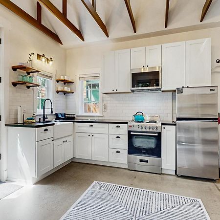 Pueblo Street Tiny Home Boise Exterior photo