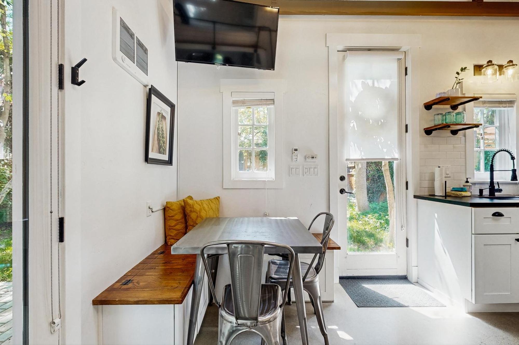 Pueblo Street Tiny Home Boise Exterior photo